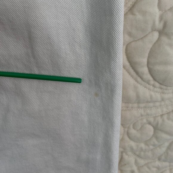 MNG Denim White Mom Jeans Button Fly Relaxed Fit Size 8 - Picture 9 of 13